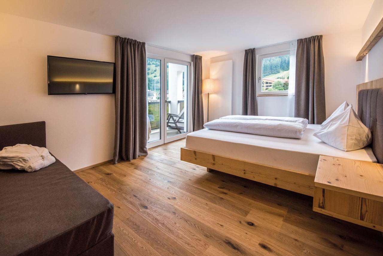 Hotel Fronza - Your Hike & Mountain Home Lutago Εξωτερικό φωτογραφία