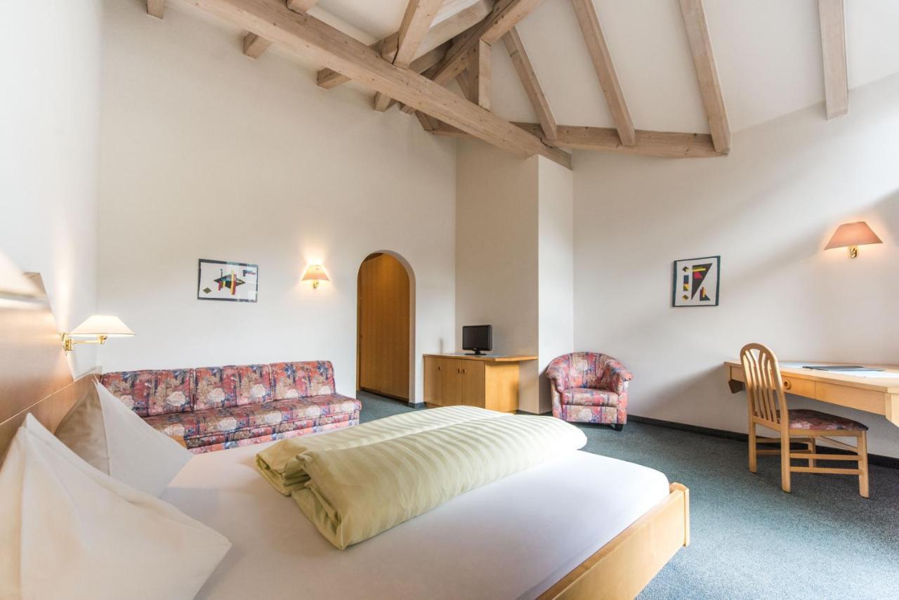 Hotel Fronza - Your Hike & Mountain Home Lutago Εξωτερικό φωτογραφία