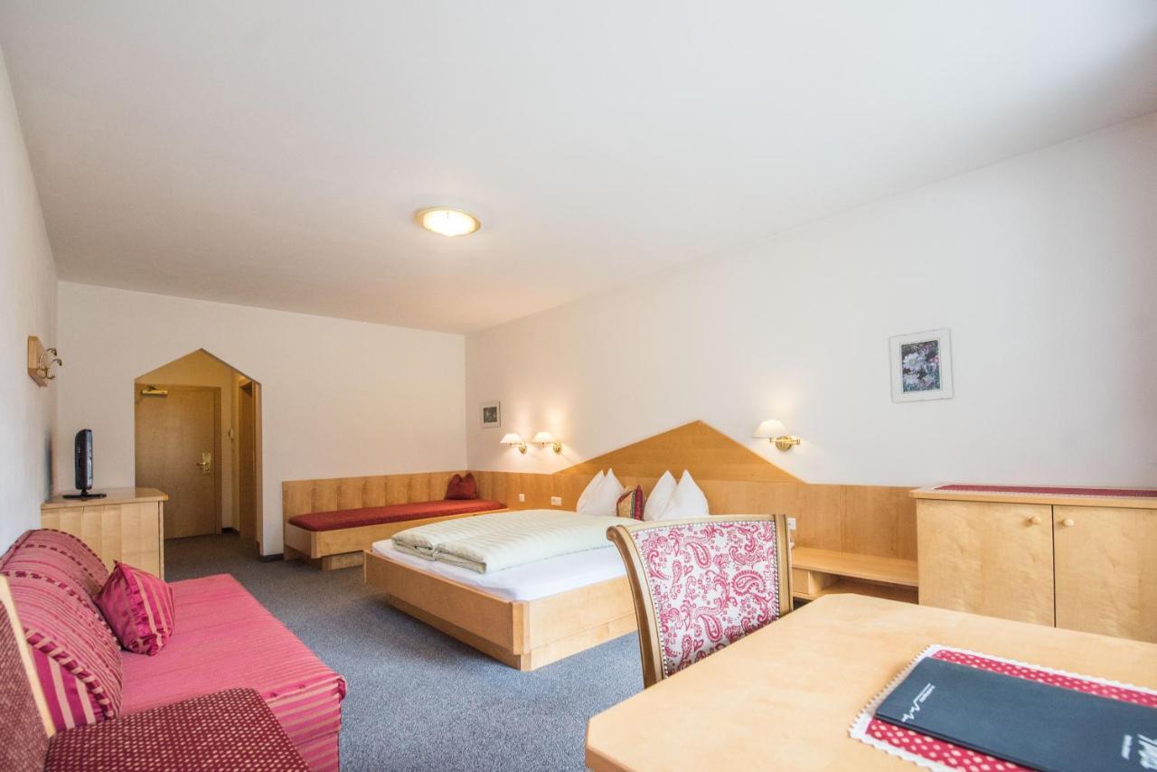 Hotel Fronza - Your Hike & Mountain Home Lutago Εξωτερικό φωτογραφία