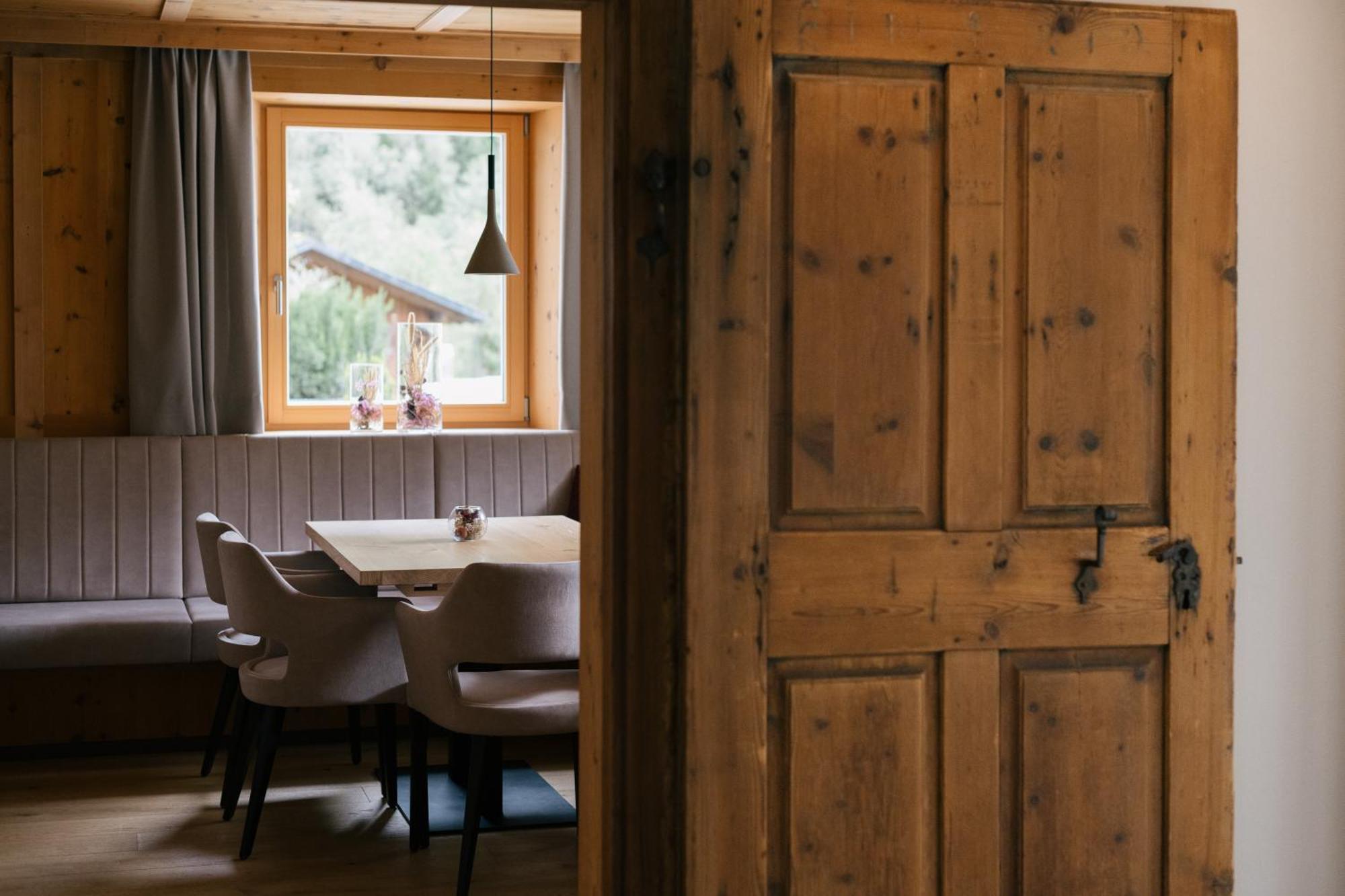 Hotel Fronza - Your Hike & Mountain Home Lutago Εξωτερικό φωτογραφία