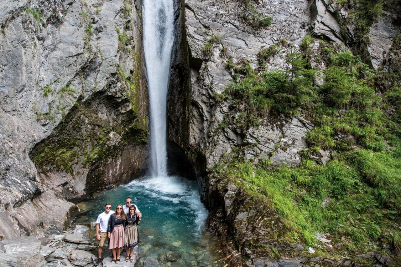 Hotel Fronza - Your Hike & Mountain Home Lutago Εξωτερικό φωτογραφία